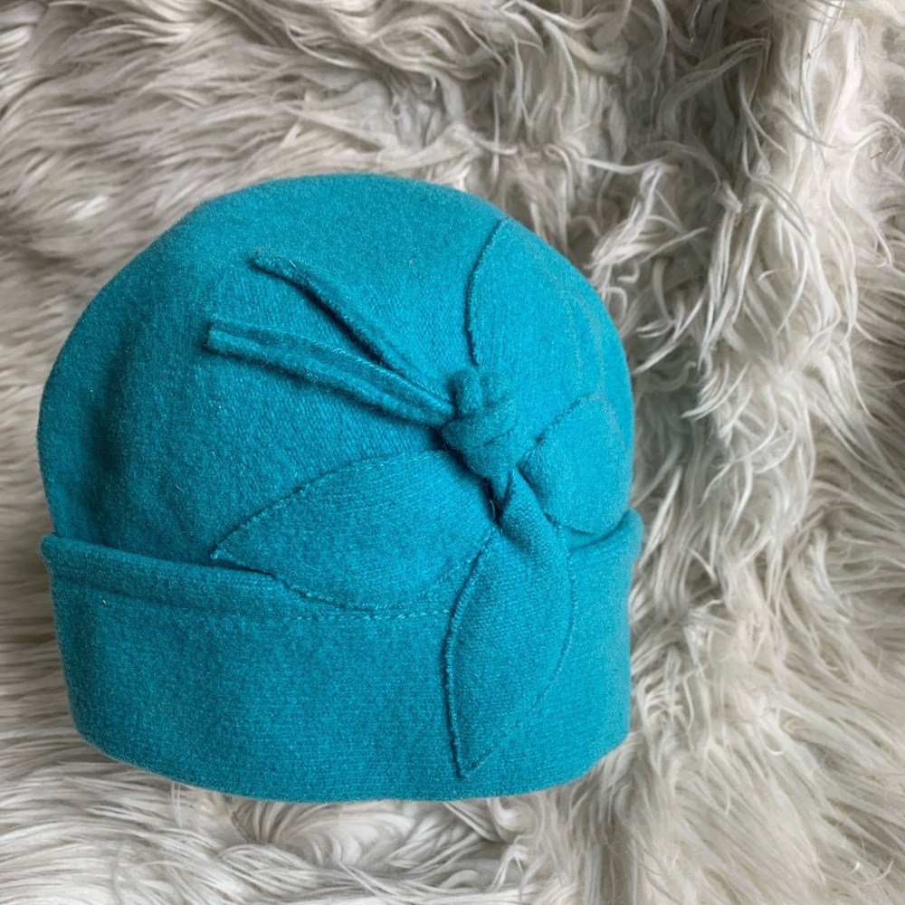 Coldwater Creek %100 Wool Hat
